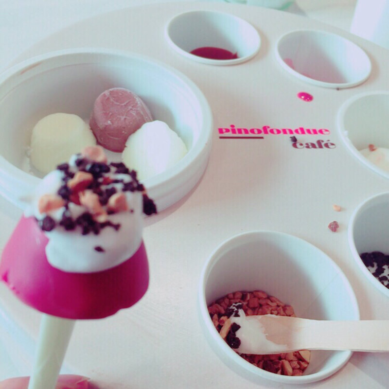 ピノフォンデュ(ピノフォンデュ カフェ （pinofondue cafe）)