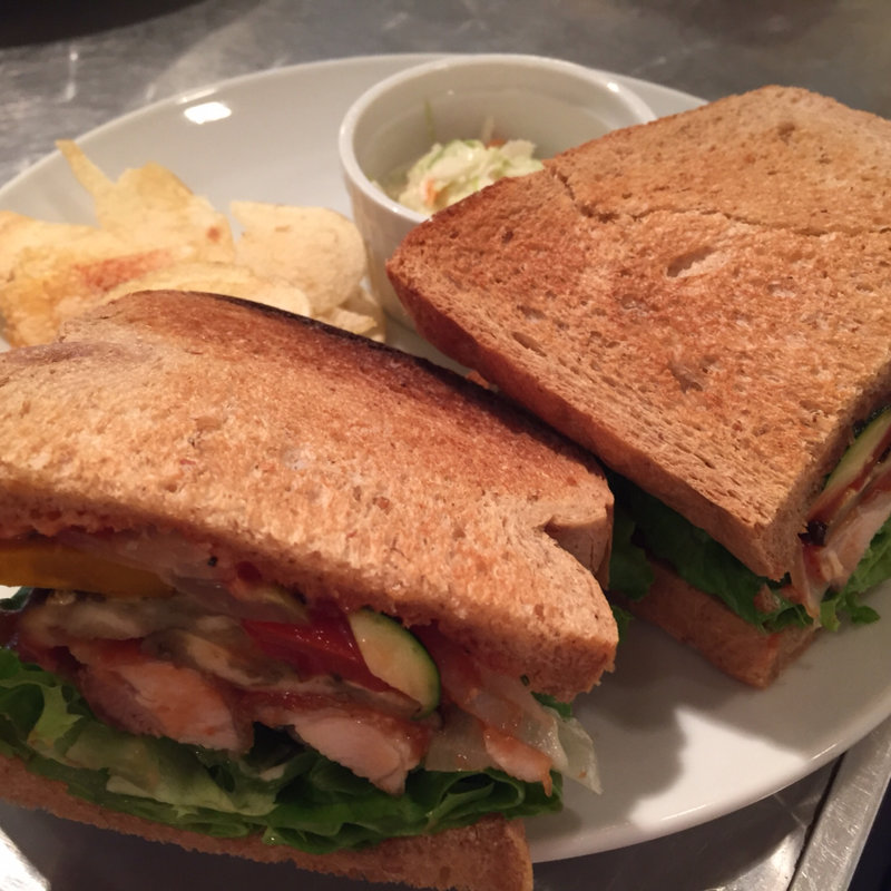 照り焼きチキンサンド(cafe masumiya 原宿店)