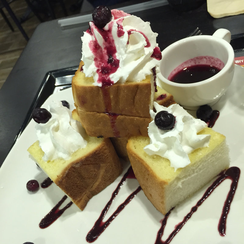 ブルーベリーハニーフレンチトースト(CAFE MANGOSIX)