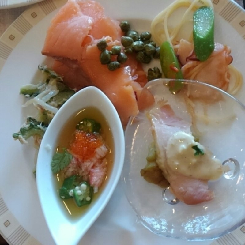 ランチバイキング