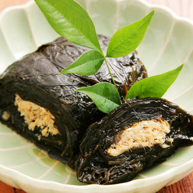 シソワカメと穴子の鳴門巻(小料理 野本)