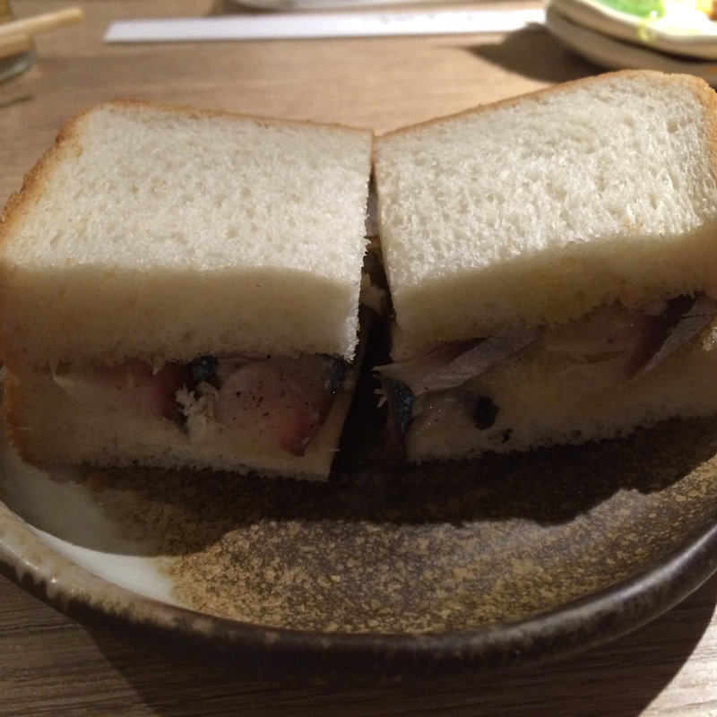 〆サバサンド(さば銀 中野北口駅前店)