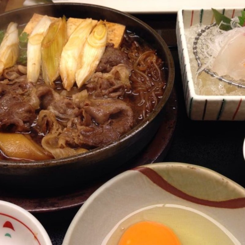 すき焼き定食(木曽路)