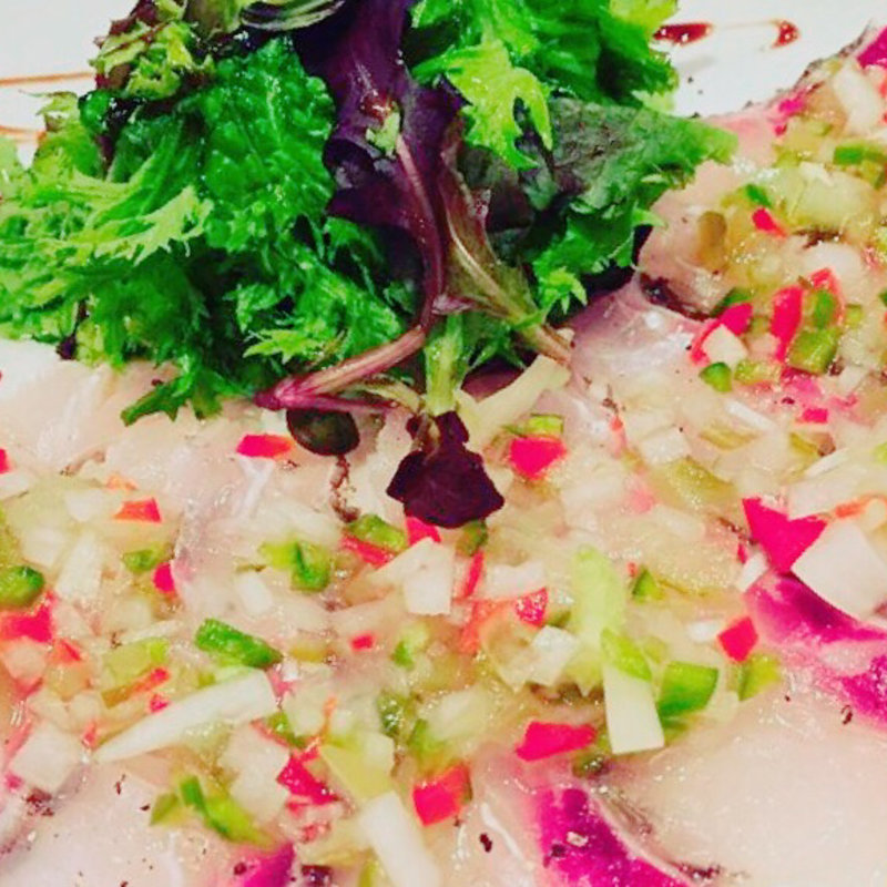 鮮魚のカルパッチョ(SUZU CAFE 神南)