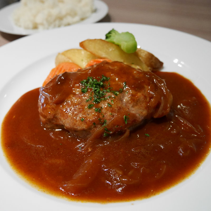 GMオリジナルハンバーグ(グレーヌ マルシェ キッチン)