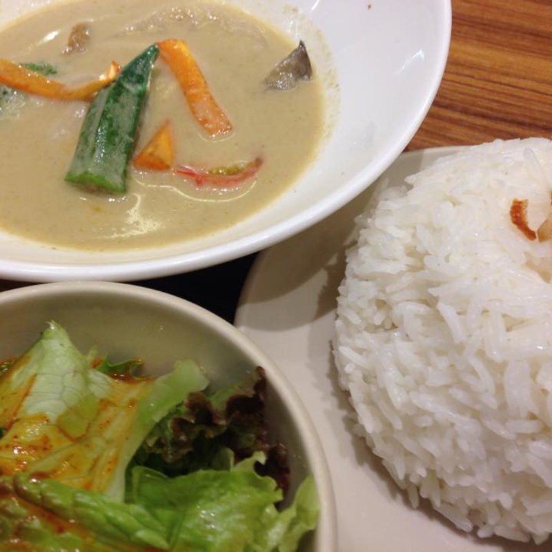 グリーンカレー(タイズ Hoop店 )