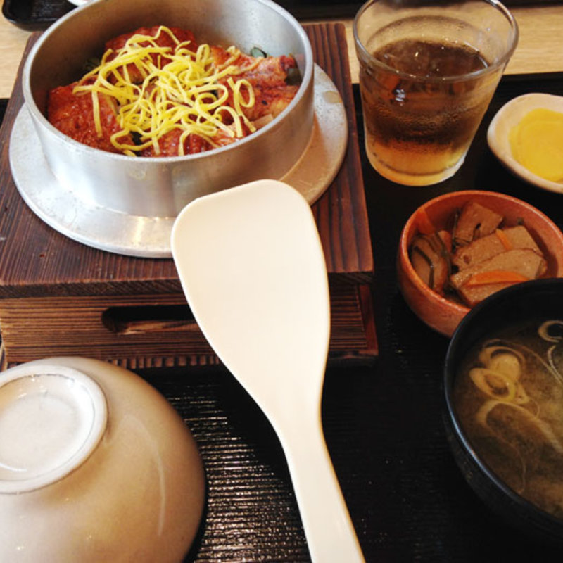 うなぎ釜めし(えび三)