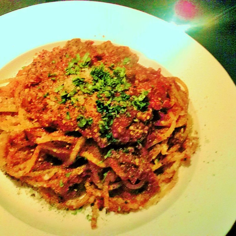 じっくり煮込んだスパゲッティボロネーゼ(エノテカ ポポラーレ （ENOTECA POPOLARE）)