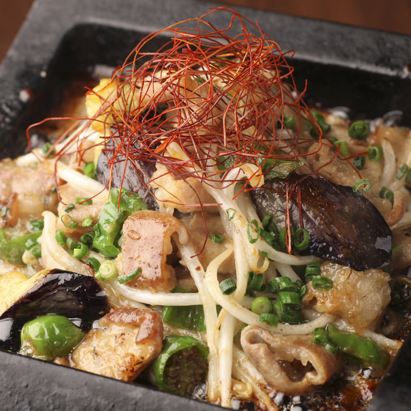 もつ煮青唐辛子炒め(銀座樽丸 )