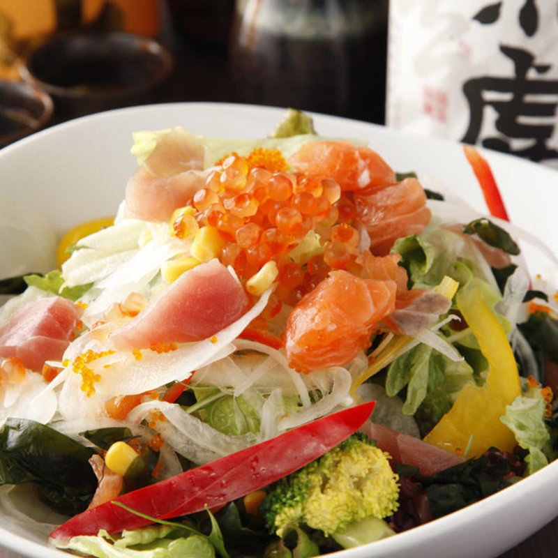 海鮮サラダ(九州紀行・美色個室 一本気 海浜幕張店 （イッポンギ）)