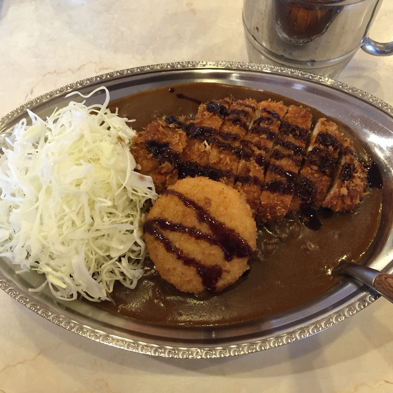 Lカツカレー トッピングコロッケ(カレーのチャンピオン 堀内店 )