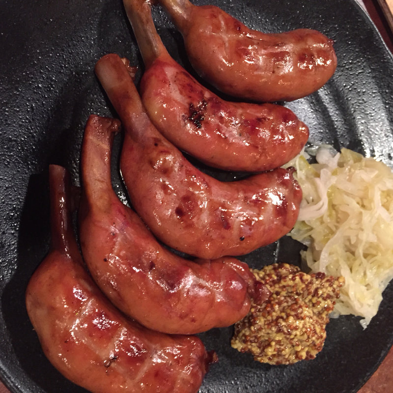 カジュアルコース内 粗挽きソーセージとシュークルト(ベルサイユの豚 渋谷 )