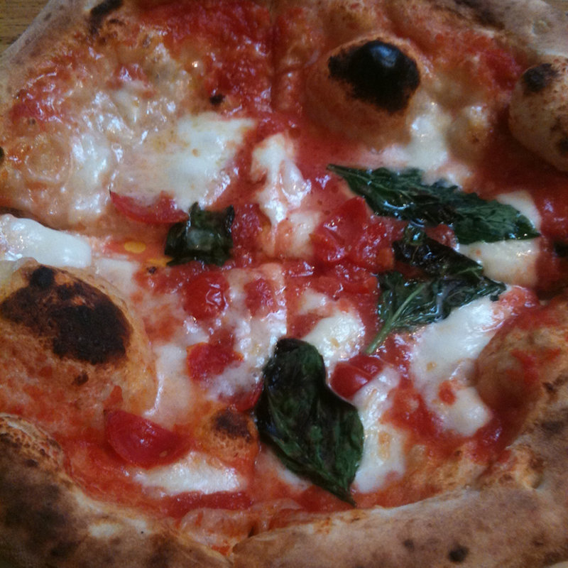 定番マルゲリータ(Pizzeria Braceria CESARI!!)