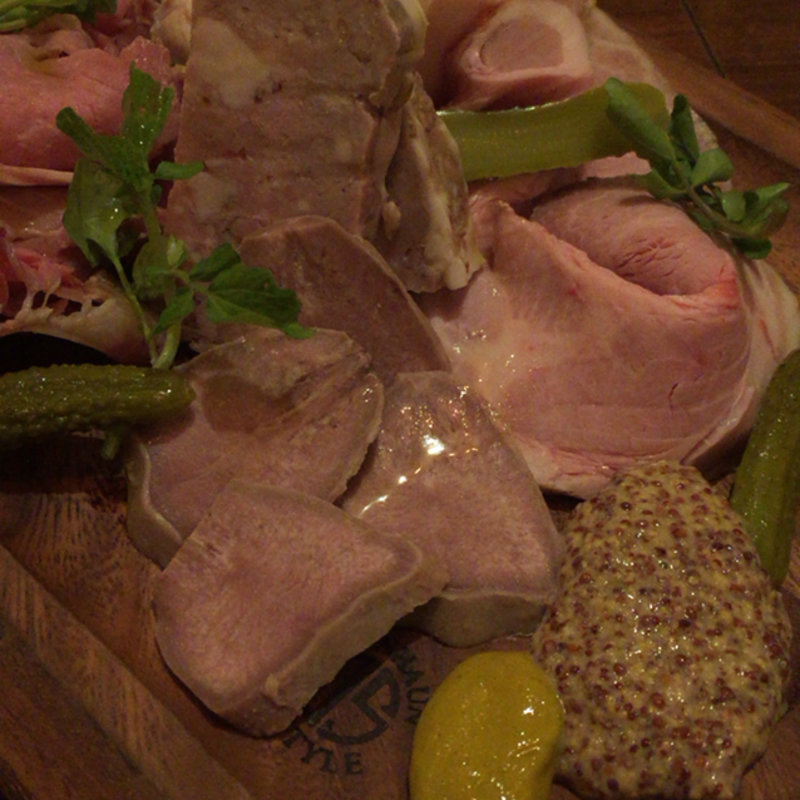 生ハム4種の盛り合わせ(Saka's Trattoria? WAIGAYA 西新宿店 （サカズ トラットリア ワイガヤ）)