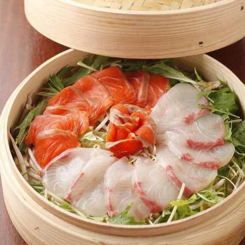 海鮮蒸篭蒸し(九州紀行・美色個室 一本気 海浜幕張店 （イッポンギ）)