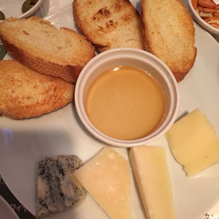チーズ(orenoバル （オレノバル）)