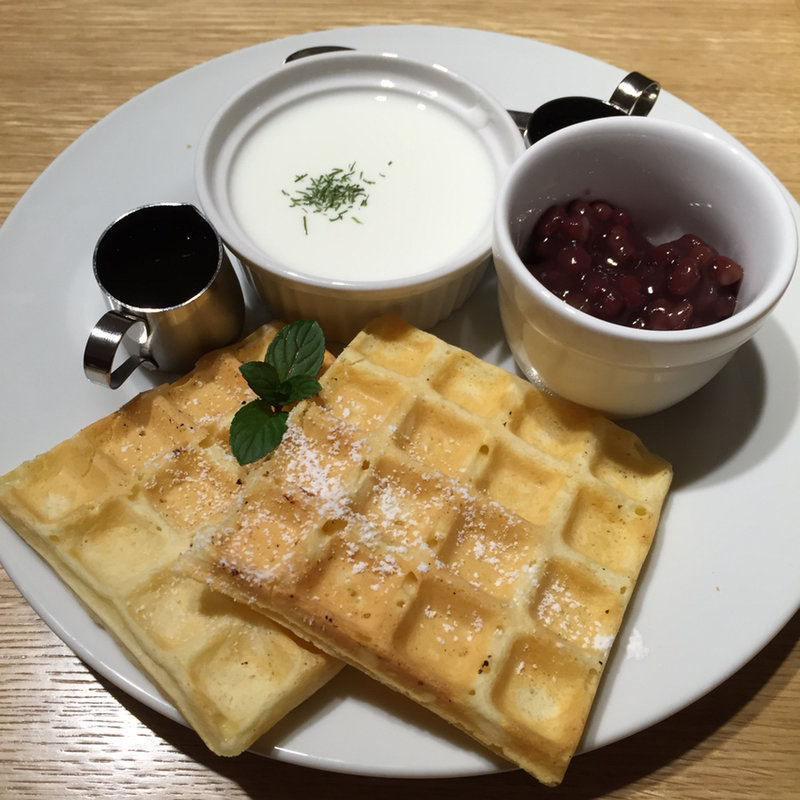 自家製ワッフル 和風トッピング(ジョグール カフェ （Yogour Cafe）)