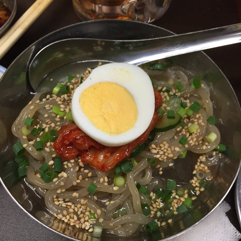 冷麺ハーフ(ホルモン まさる)