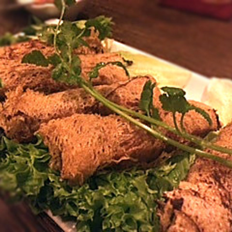 フエ風揚げ春巻き(ベトナムの食卓 HOAHOA)