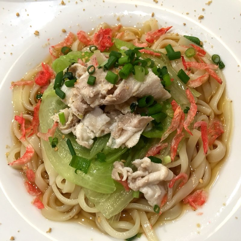 豚とレタスの冷しゃぶ柚子うどん(めん、色いろ。いつでも、おやつ。 新宿)