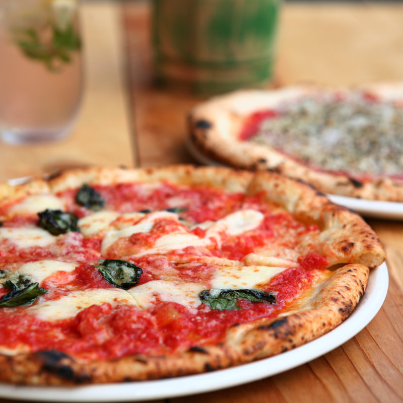 ピザ(TETOTE APARTMENT)