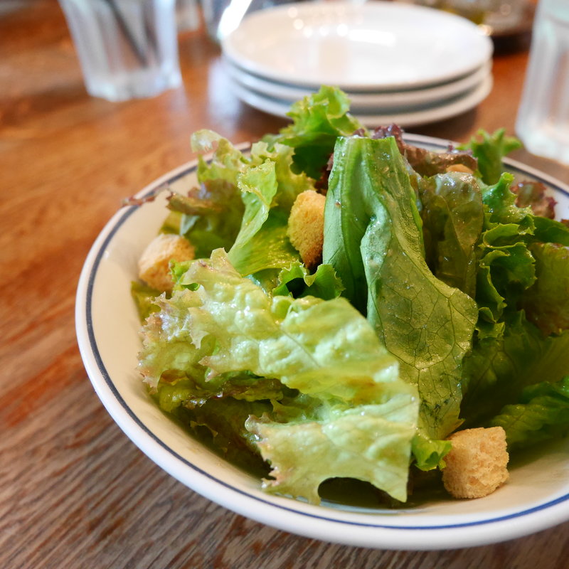 ニース風サラダ(欧風小皿料理 沢村 丸の内)