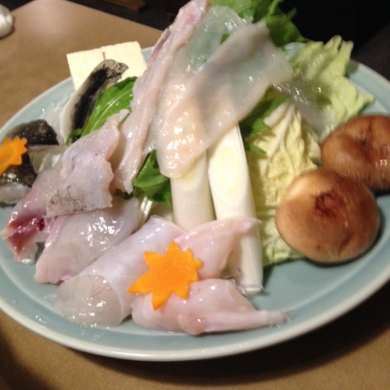 てっちり(玄品ふぐ 浅草の関 （ゲンピンフグ）)