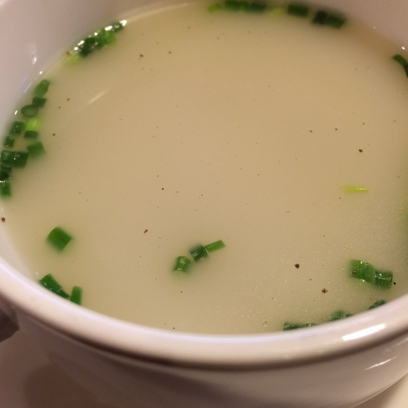 アキレス腱のスープ(肉の田じま Nikuno Tajima)