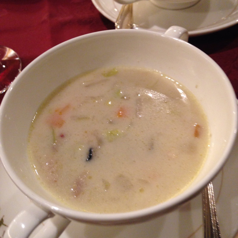 牡蠣のチャウダー(外国人記者クラブ　THE MAIN BAR （日本外国特派員協会）)