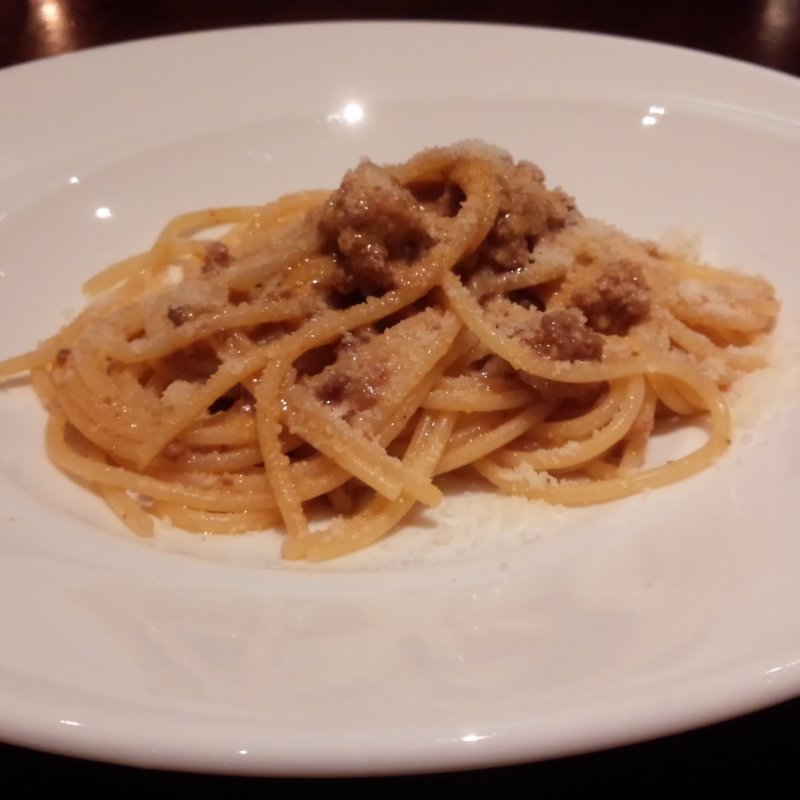 スパゲッティ・ボロ二ェーゼ(イゾラトラットリア)