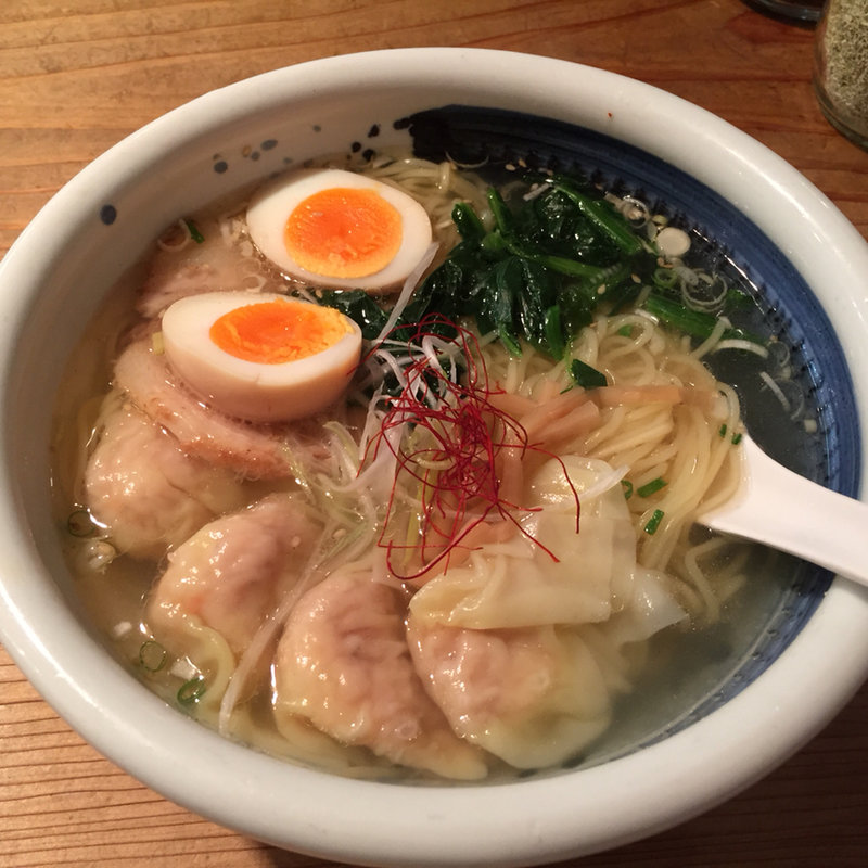 海老ワンタン麺(俺流塩らーめん 神宮前店)
