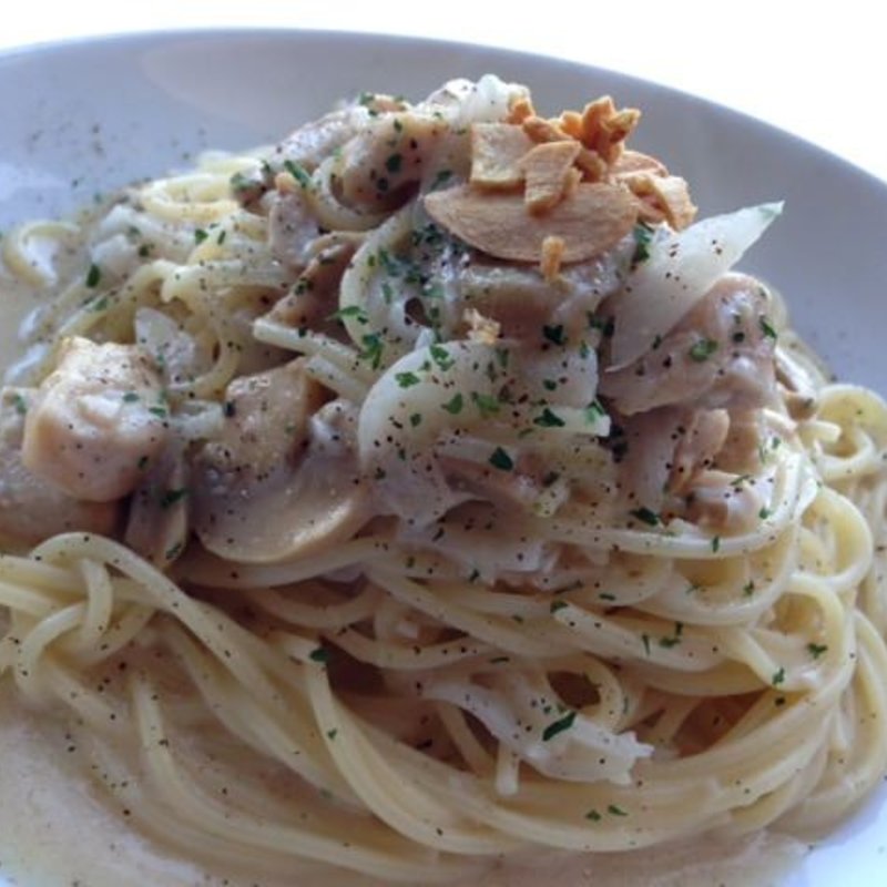 チキンときのこのクリームパスタ(オールウェイズ （Irish Pub Always）)