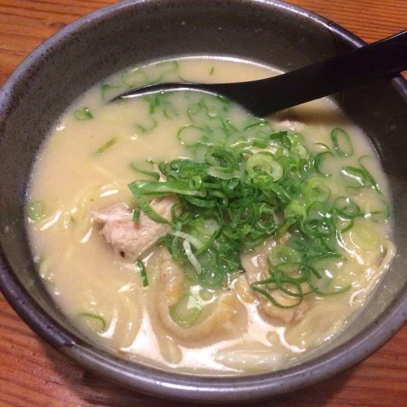 とり白湯めん(鳥貴族 伏見桃山店 )