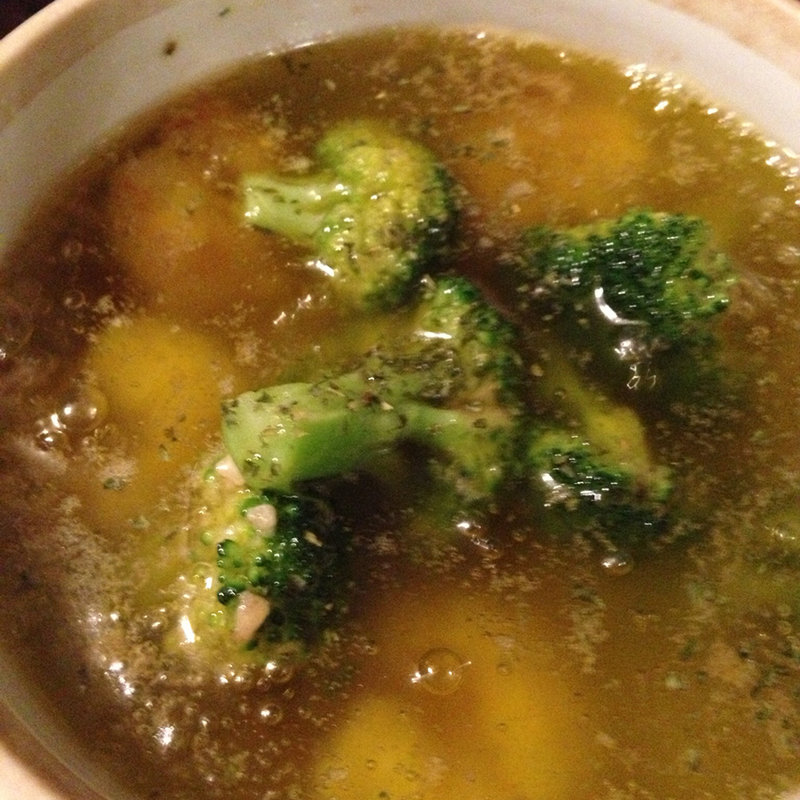 エビとブロッコリーのアヒージョ(ワインカフェ大森 本店)