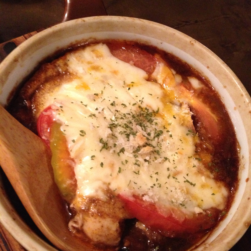 牛スジ煮込みチーズオーブン焼き(ワインカフェ大森 本店)