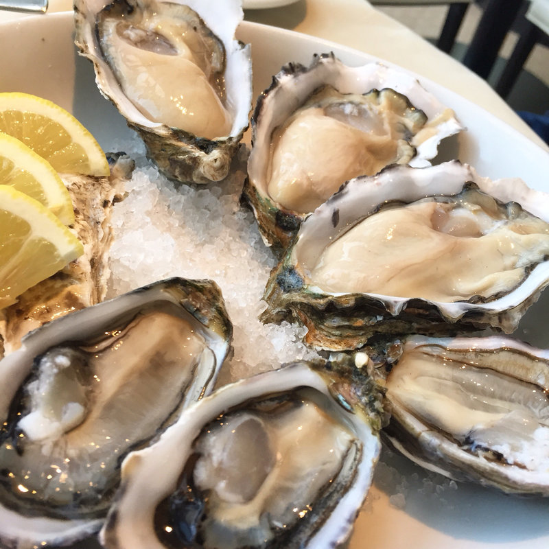 (オイスタールーム 名古屋ラシック店)