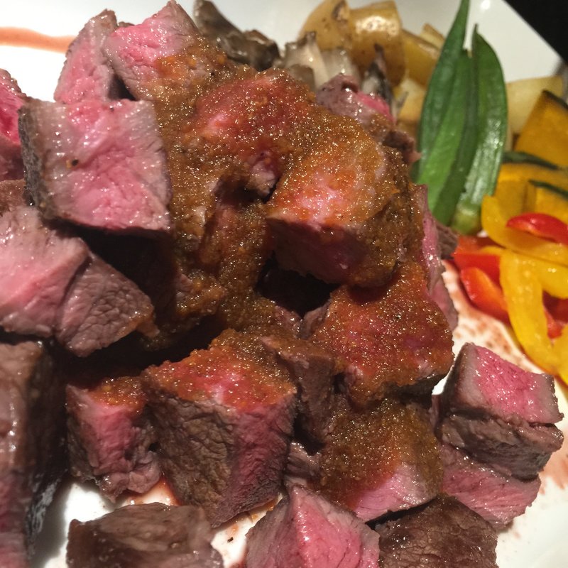 国産牛の炭火焼き(L'espiegle（レスピエーグル）)