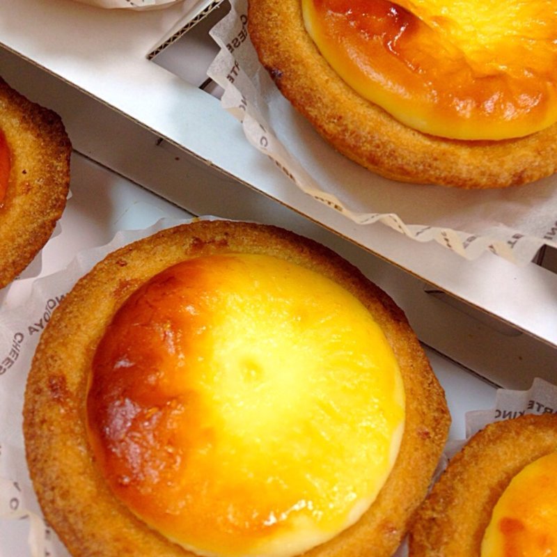 チーズタルト(BAKE 阪神梅田店 （ベイク）)