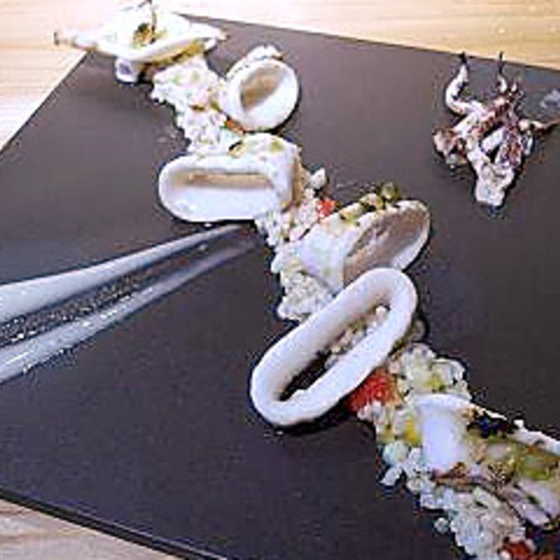 イカのわさび焼き玄米サラダ添え(フレンチバル 来酒 （キッシュ）)