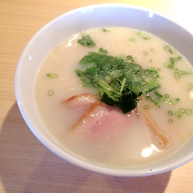 白湯そば(支那そば　まるこう )