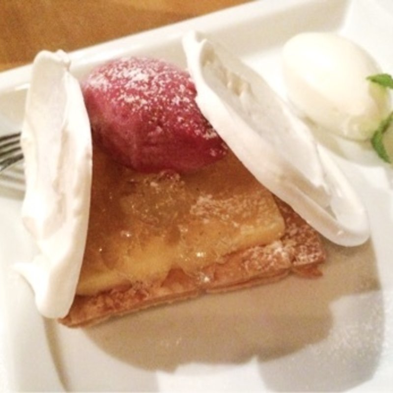 ピーチレモンパイ バシュラン風に(ガーデンレストラン オールデイ ダイニング)