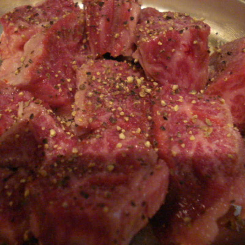 本日のステーキ（イチボ）(電撃ホルモン ツギヱ)