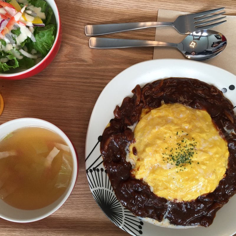 秋限定きのこたっぷりオムハヤシ(Cafe 日和 （カフェ ビヨリ）)