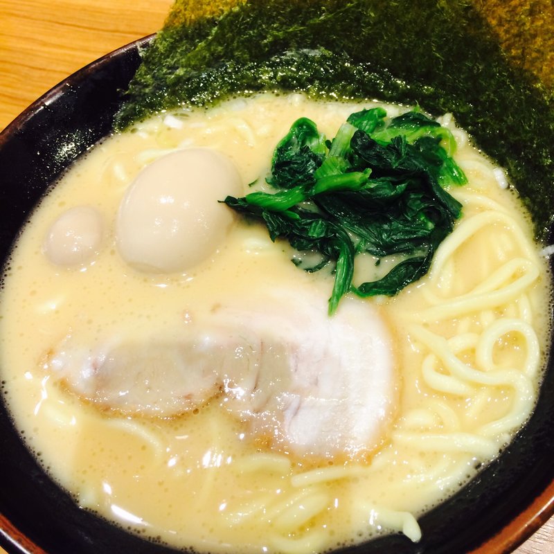 味玉らーめん(横浜家系ラーメン壱角家 蔵前店)