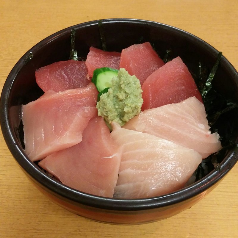 まぐろびんとろ二色丼(鉄火)