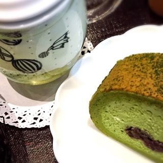 堂島お抹茶ロール(カフェ ソラーレ Tsumugi LUCUA店 （カフェソラーレ ツムギ）)