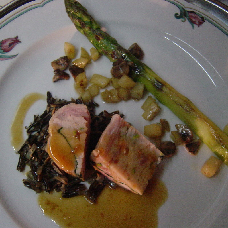 フォアグラと里芋のテリーヌ ソースバルサミック(J.H.V. )