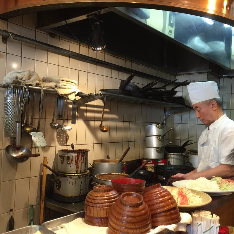 オーナー兼コック(アレックス)