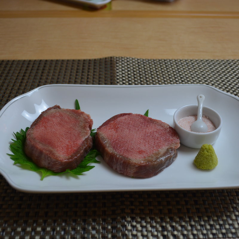 厚切りトロ牛タン焼き(韓国料理ジェイル)