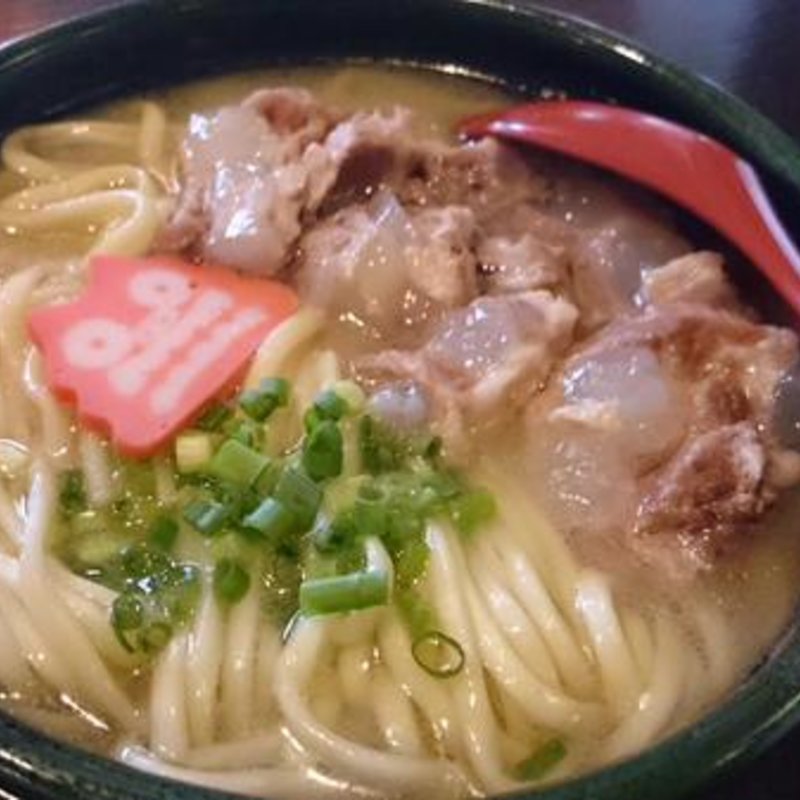 沖縄そば(呑み食い場 ふりむん)